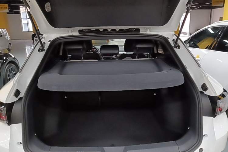 Used Volkswagen ID.4 CROZZ 2024 Pure Edition Limited Edition Trunk