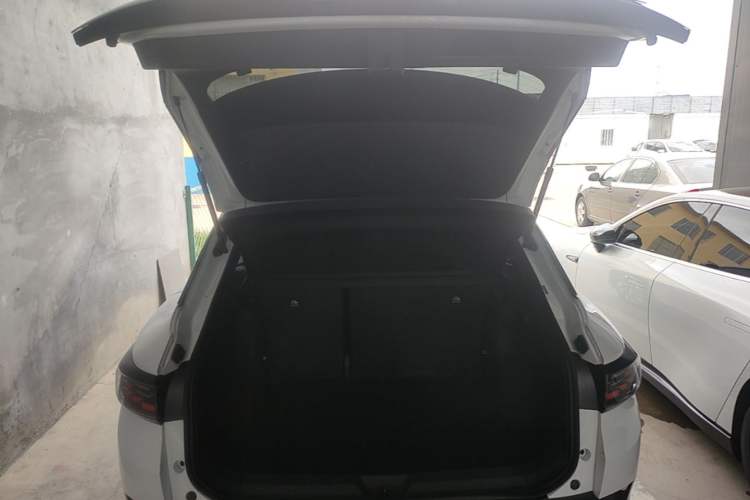 Used Volkswagen ID.4 CROZZ 2024 Pure Edition Limited Edition Trunk