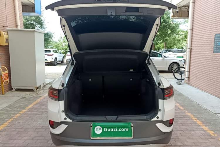 Used Volkswagen ID.4 CROZZ 2024 Pure Edition Limited Edition Trunk
