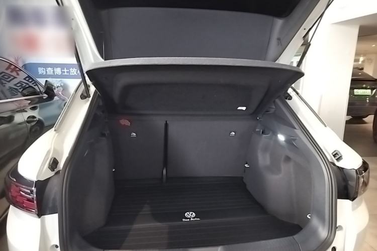 Used Volkswagen ID.4 CROZZ 2024 Pure Edition Limited Edition Trunk