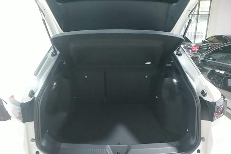 Used Volkswagen ID.4 CROZZ 2024 Pure Edition Limited Edition Trunk