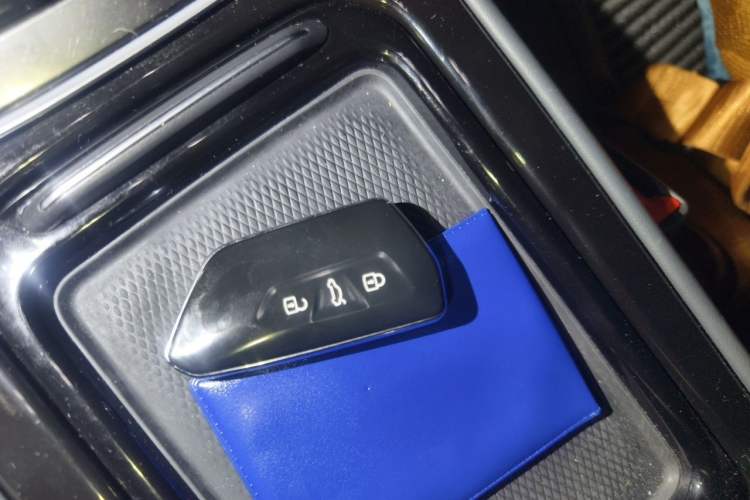 Used Volkswagen ID.4 CROZZ 2024 Pure Edition Limited Edition Vehicle Key