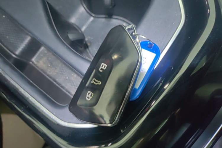 Used Volkswagen ID.4 CROZZ 2024 Pure Edition Limited Edition Vehicle Key