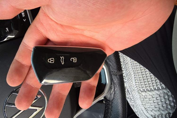 Used Volkswagen ID.4 CROZZ 2024 Pure Edition Limited Edition Vehicle Key