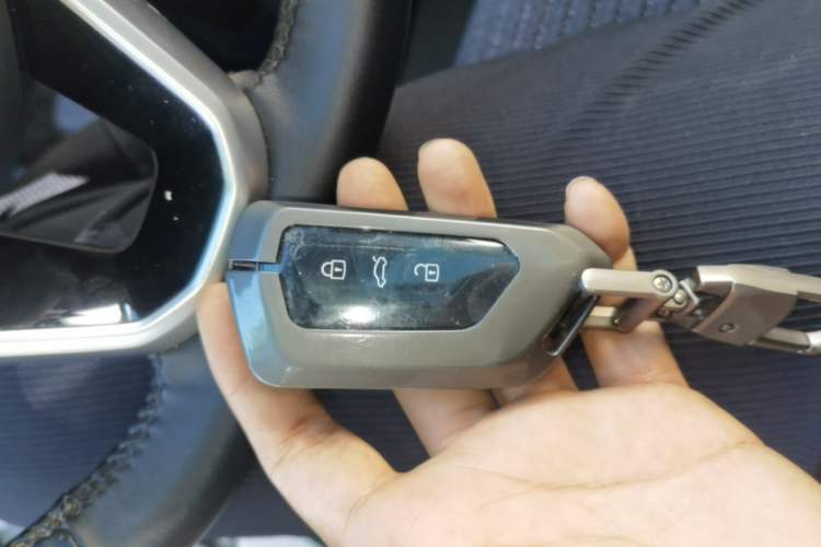 Used Volkswagen ID.4 CROZZ 2024 Pure Edition Limited Edition Vehicle Key