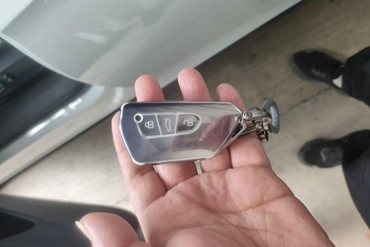 Used Volkswagen ID.4 CROZZ 2024 Pure Edition Limited Edition Vehicle Key