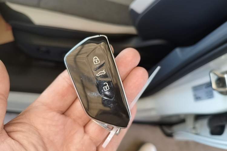Used Volkswagen ID.4 CROZZ 2024 Pure Edition Limited Edition Vehicle Key