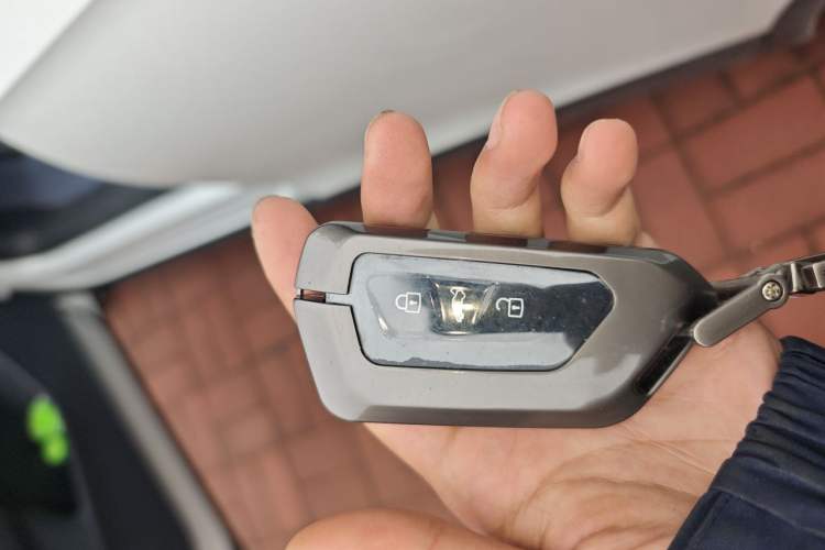 Used Volkswagen ID.4 CROZZ 2024 Pure Edition Limited Edition Vehicle Key