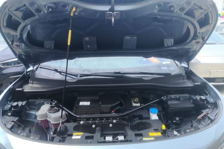 Used Volkswagen ID.4 CROZZ 2025 Pure Edition Engine Bay