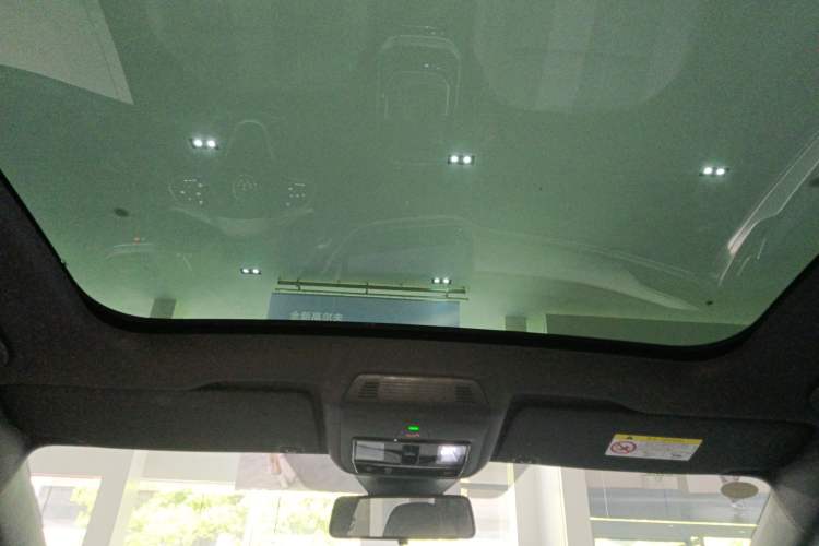 Used Volkswagen ID.4 CROZZ 2025 Pure Edition Headliner