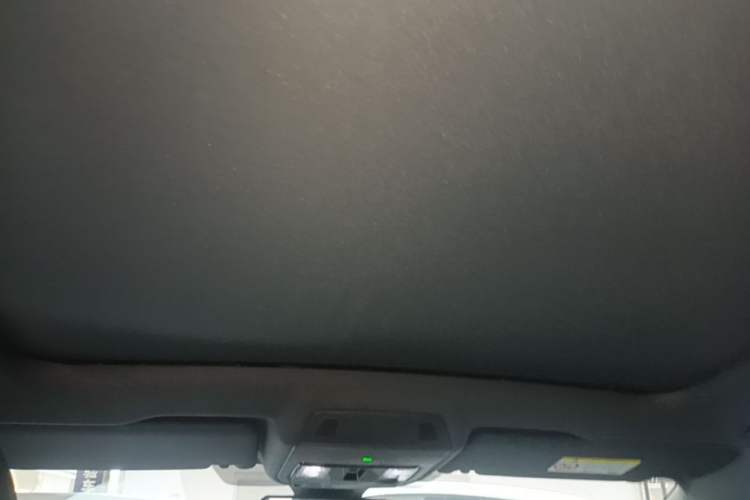Used Volkswagen ID.4 CROZZ 2025 Pure Edition Headliner