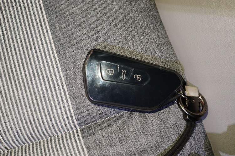 Used Volkswagen ID.4 CROZZ 2025 Pure Edition Interior 1