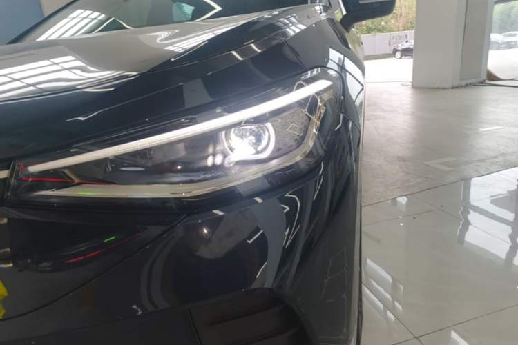 Used Volkswagen ID.4 CROZZ 2025 Pure Edition Left Front Headlight