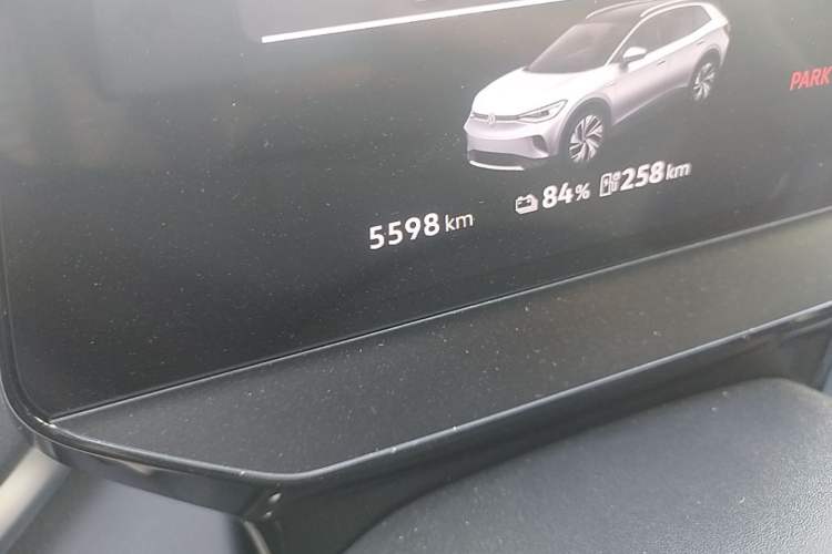 Used Volkswagen ID.4 CROZZ 2025 Pure Edition Odometer Close Up