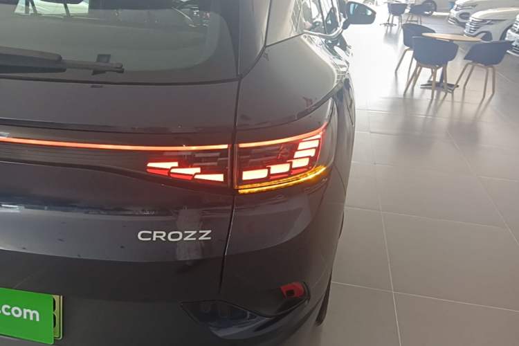 Used Volkswagen ID.4 CROZZ 2025 Pure Edition Right Rear Taillight