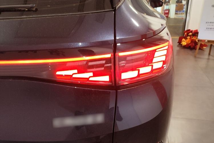 Used Volkswagen ID.4 CROZZ 2025 Pure Edition Right Rear Taillight