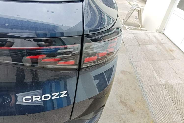 Used Volkswagen ID.4 CROZZ 2025 Pure Edition Right Rear Taillight