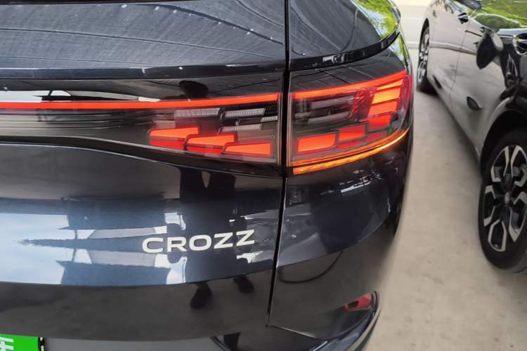 Used Volkswagen ID.4 CROZZ 2025 Pure Edition Right Rear Taillight
