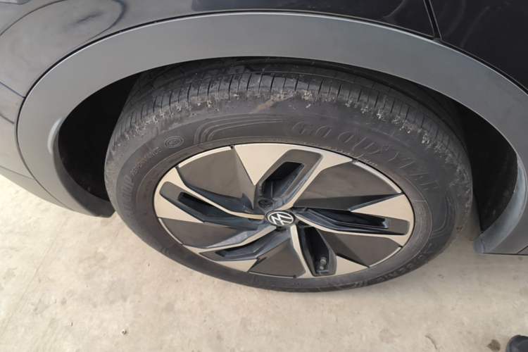 Used Volkswagen ID.4 CROZZ 2025 Pure Edition Right Rear Wheel Hub