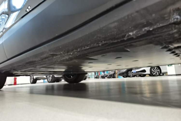 Used Volkswagen ID.4 CROZZ 2025 Pure Edition Right Side Sill