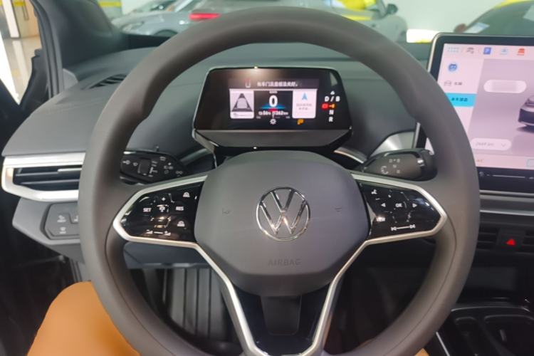 Used Volkswagen ID.4 CROZZ 2025 Pure Edition Steering Wheel