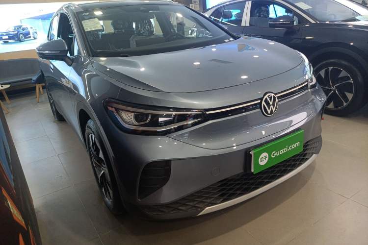 Used Volkswagen ID.4 CROZZ 2025 Pure Edition Exterior 2