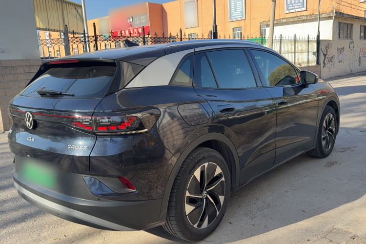 Used Volkswagen ID.4 CROZZ 2025 Pure Edition Exterior 3
