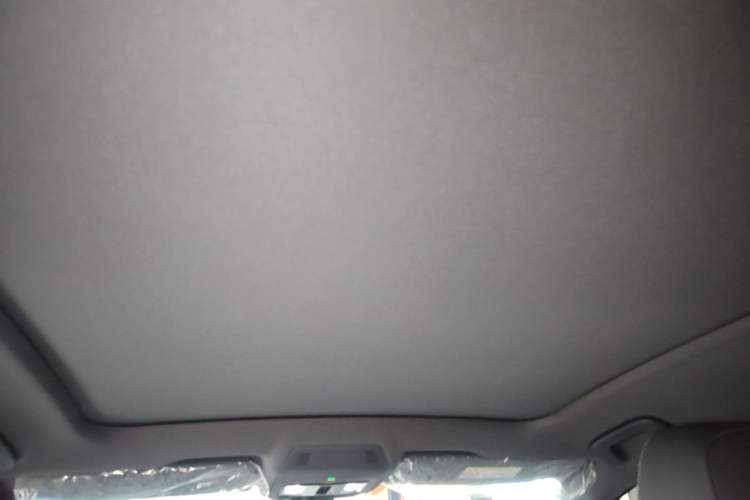 Used Volkswagen ID.4 CROZZ 2025 Pure Edition Headliner