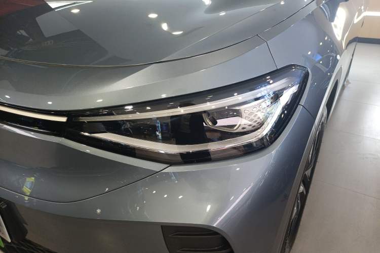 Used Volkswagen ID.4 CROZZ 2025 Pure Edition Left Front Headlight