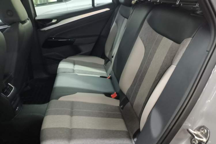 Used Volkswagen ID.4 CROZZ 2025 Pure Edition Left Rear Seat