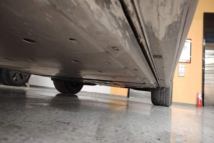Used Volkswagen ID.4 CROZZ 2025 Pure Edition Left Side Sill