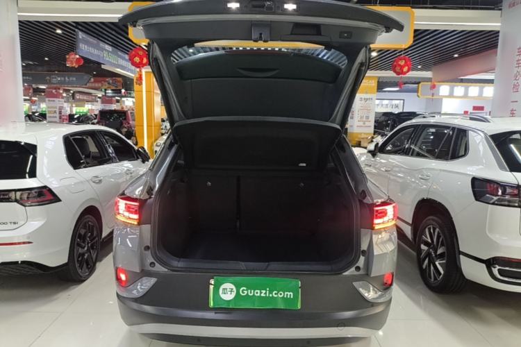 Used Volkswagen ID.4 CROZZ 2025 Pure Edition Trunk