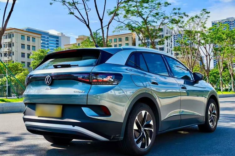 Used Volkswagen ID.4 CROZZ 2025 Pure Edition Exterior 2