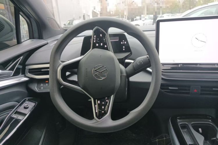 Used Volkswagen ID.4 CROZZ 2025 Pure Edition Steering Wheel
