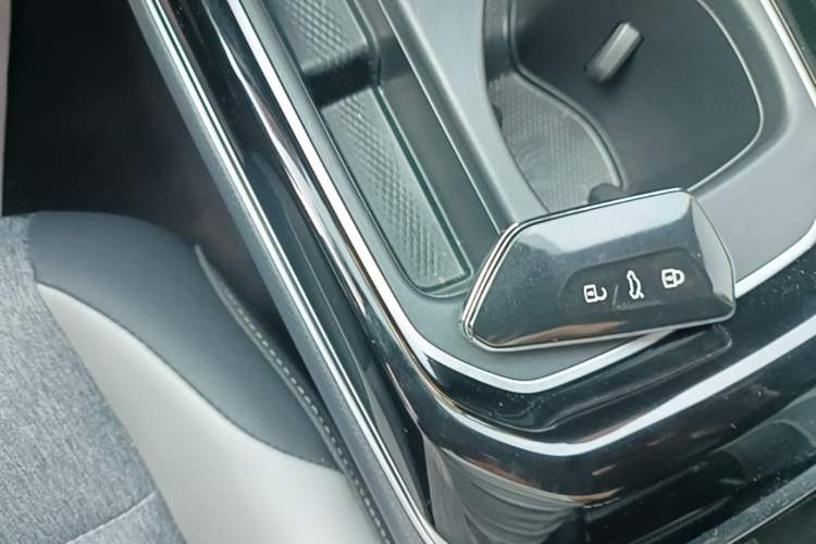 Used Volkswagen ID.4 CROZZ 2025 Pure Edition Vehicle Key