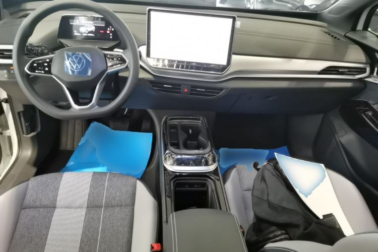 Used Volkswagen ID.4 CROZZ 2025 Pure Edition Center Console