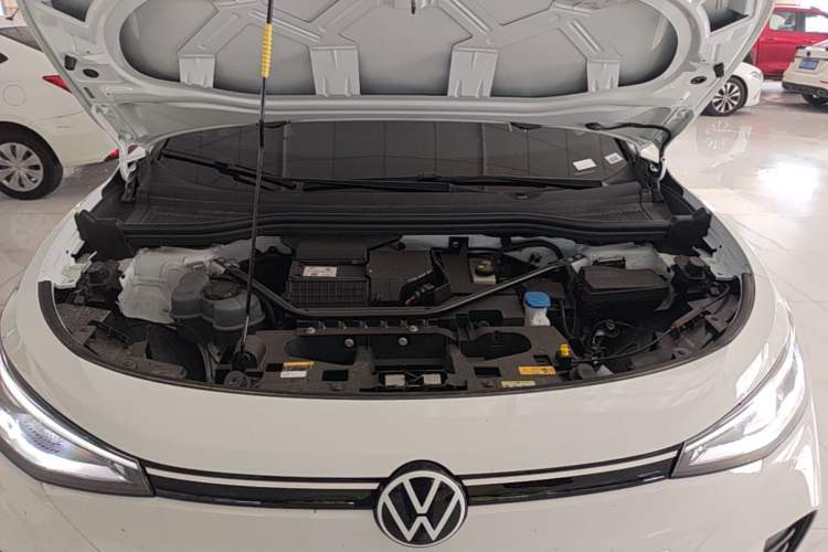 Used Volkswagen ID.4 CROZZ 2025 Pure Edition Engine Bay