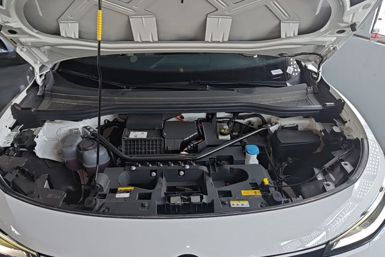 Used Volkswagen ID.4 CROZZ 2025 Pure Edition Engine Bay