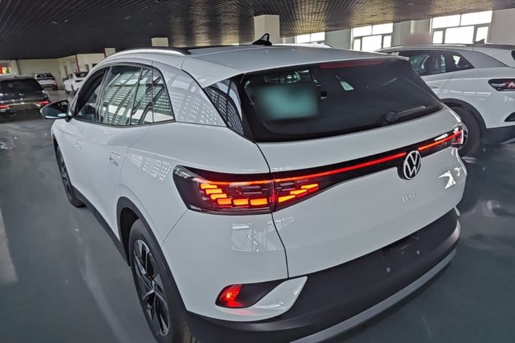 Used Volkswagen ID.4 CROZZ 2025 Pure Edition Exterior 2