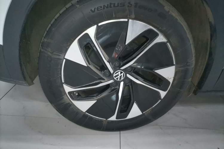 Used Volkswagen ID.4 CROZZ 2025 Pure Edition Exterior 8