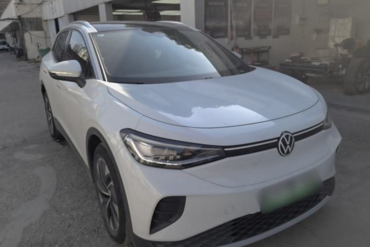 Used Volkswagen ID.4 CROZZ 2025 Pure Edition Front Right 45 Deg