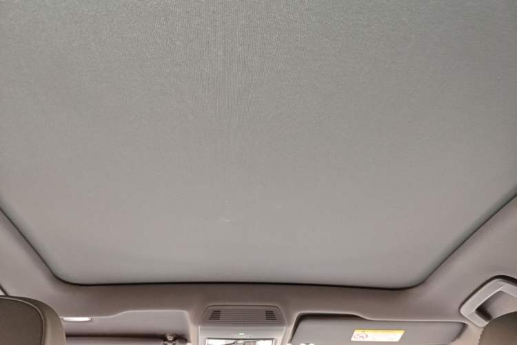 Used Volkswagen ID.4 CROZZ 2025 Pure Edition Headliner