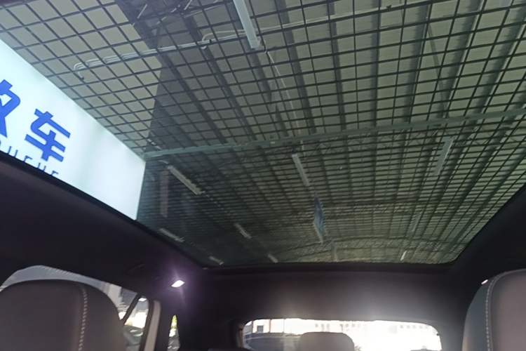 Used Volkswagen ID.4 CROZZ 2025 Pure Edition Headliner