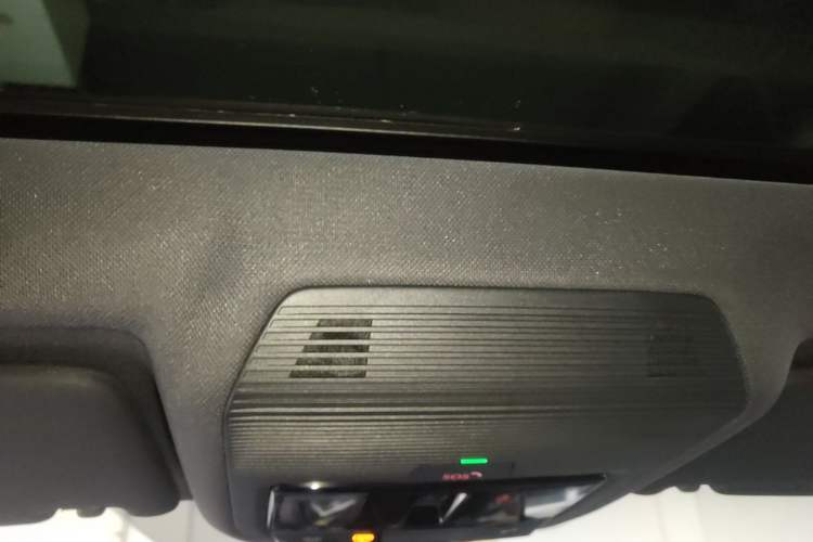 Used Volkswagen ID.4 CROZZ 2025 Pure Edition Headliner