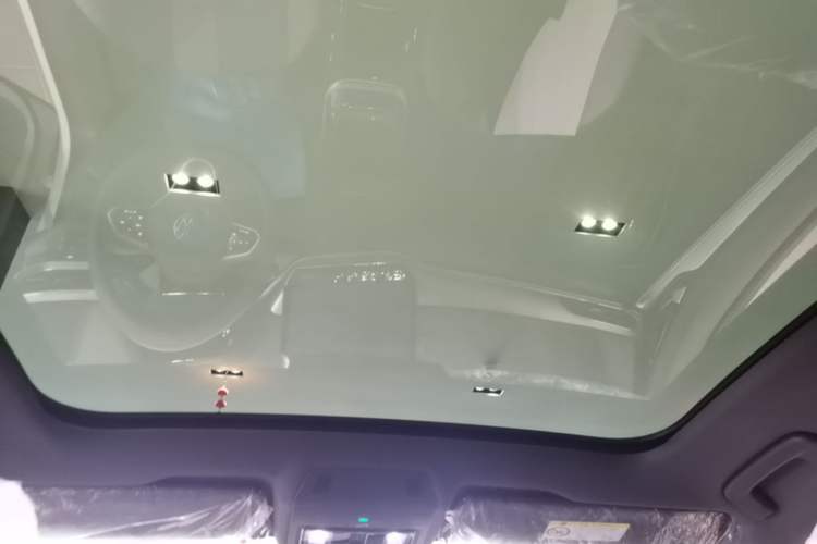 Used Volkswagen ID.4 CROZZ 2025 Pure Edition Headliner