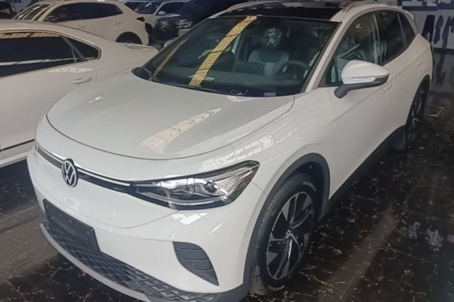 Używany Volkswagen ID.4 CROZZ 2025 Pure Edition