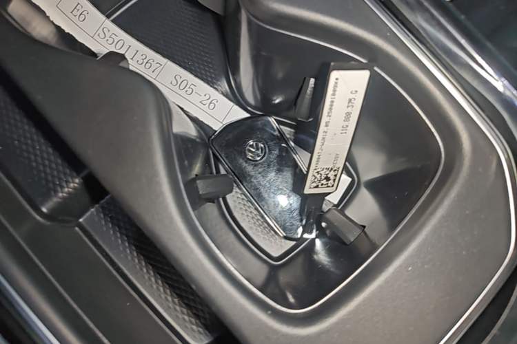 Used Volkswagen ID.4 CROZZ 2025 Pure Edition Interior 1