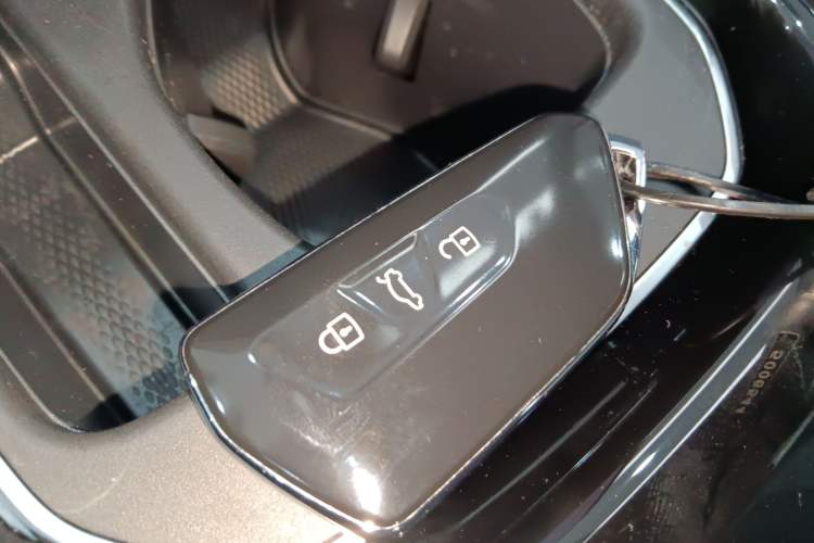 Used Volkswagen ID.4 CROZZ 2025 Pure Edition Interior 1