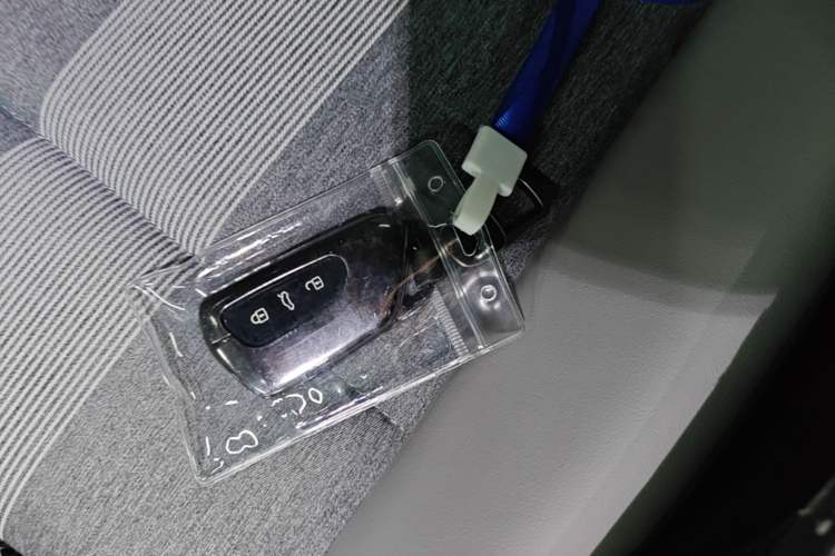 Used Volkswagen ID.4 CROZZ 2025 Pure Edition Interior 1