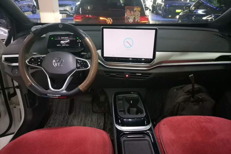 Used Volkswagen ID.4 CROZZ 2025 Pure Edition Interior 2